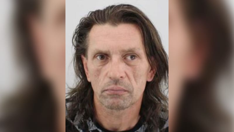 V Plzni uprchl vězeň. Pátrají po něm kriminalisté, prosí veřejnost o pomoc