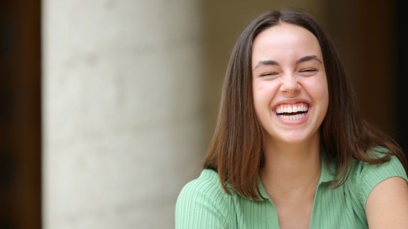 Češi dostali titul nejvtipnější národ na světě. Experti oceňují „legendárně suchý“ humor