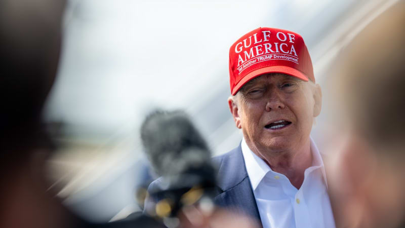 Trump otevřel Aligátoří Alcatraz: Liboval si, že migranty ohlídá divoká zvěř. Kritici se bouří