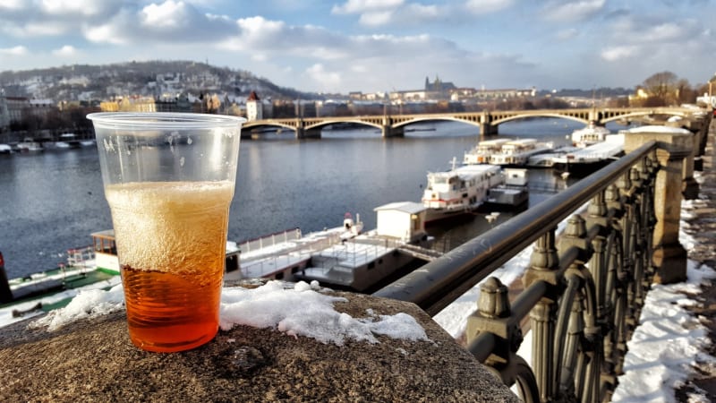Pivo a stověžatá Praha? Česko plánuje oprášit své jméno a zbavit se spojení se Slovenskem