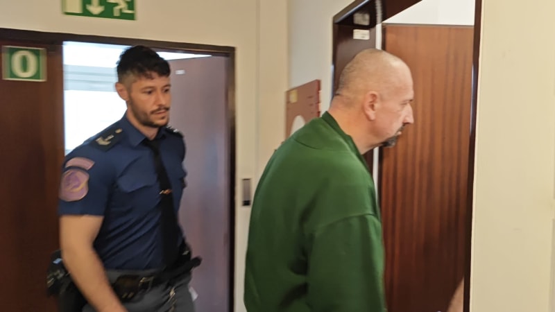 Sexuálně zneužíval děti v Předlicích: Po roce už je na svobodě, podle soudkyně není nebezpečný