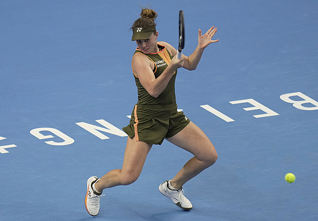 Nosková je v Pekingu ve čtvrtfinále, mužský turnaj ovládl Sinner