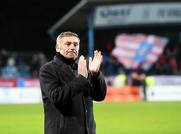 Habanec: Zaplaťpánbůh za miliardáře, pomáhá to všem. Těší ho i nárůst fanoušků