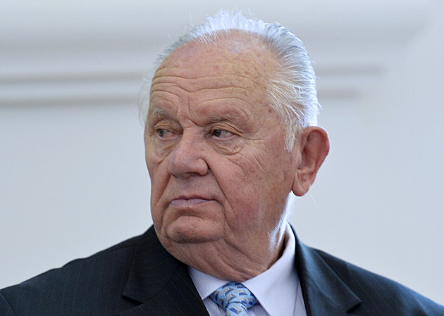 Nejslavnější Čech v Austrálii slaví 95. narozeniny. Proslul jako uzenář i vinař