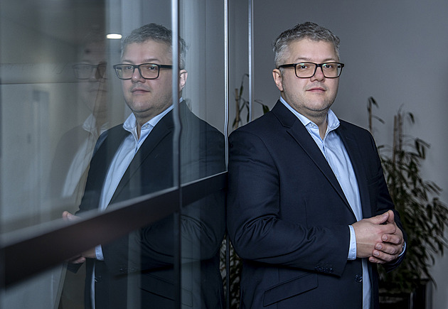 Zlato spekulanti nezkazí. Vyhraje, kdo kupuje po malých částkách, míní analytik