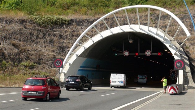 Tunely na Pražském okruhu zrychlí. Řešení sice není levné, ale žádoucí