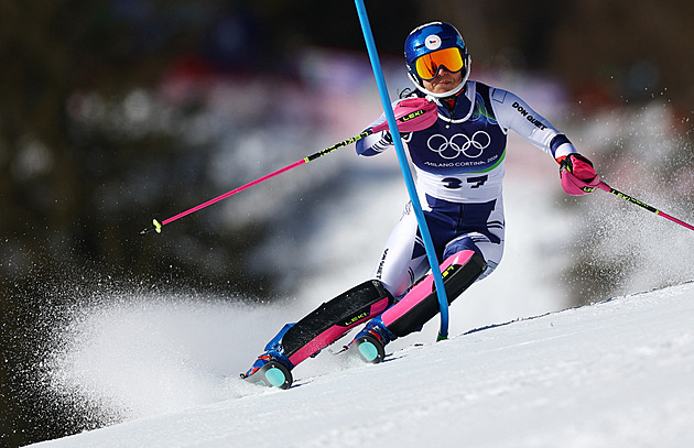 12. den ZOH 2026 ONLINE: Hokejisty čeká Kanada. V akci slalomářky i biatlonistky