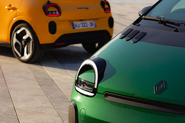 Nové Twingo kouká jako rozšlápnutá žába a střeva má z Číny. Už jsme s ním jeli