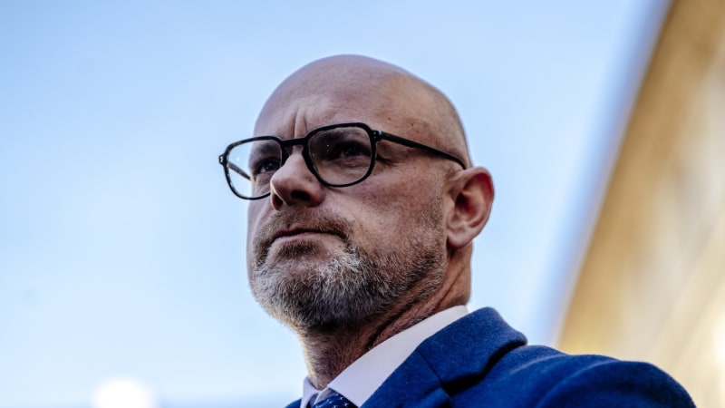 Falešné foto s podezřelým teroristou? Plaga navrhl schůzku s náměstkem, Halík žádá odvolání