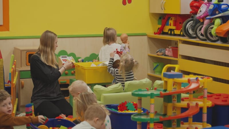 Havířov zavírá oblíbenou školku, rodiče se bouří a sepisují petici. Město návrhy odmítá