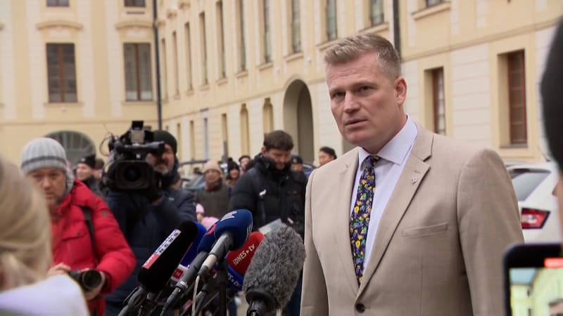 Metoda Trump po česku. Motoristé sází na taktiku být s každým v křížku, hodnotí Kubáček