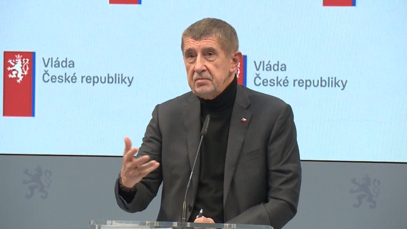 Babiš o sporu s Hradem: Motoristé neunesli odmítnutí Turka. Kolem summitu NATO mlží