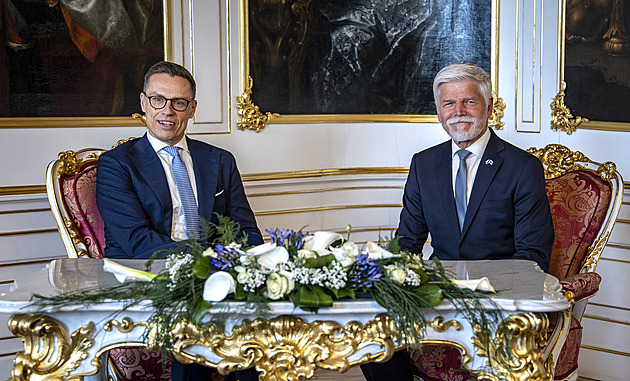 Finský prezident ocenil muniční iniciativu. S Pavlem jednal o podpoře Ukrajiny