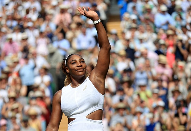 Serena Williamsová se ve Wimbledonu ukáže i ve dvouhře, dostala divokou kartu