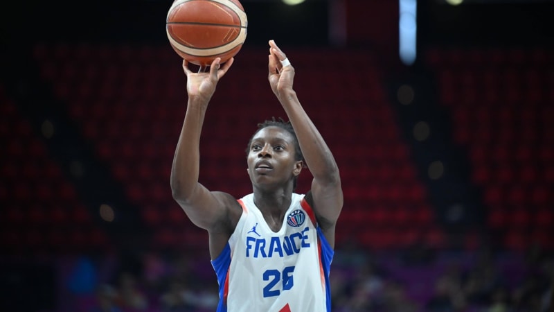 Basketbalistky USK Praha mají další hvězdnou posilu. Klub představil Francouzku Touréovou