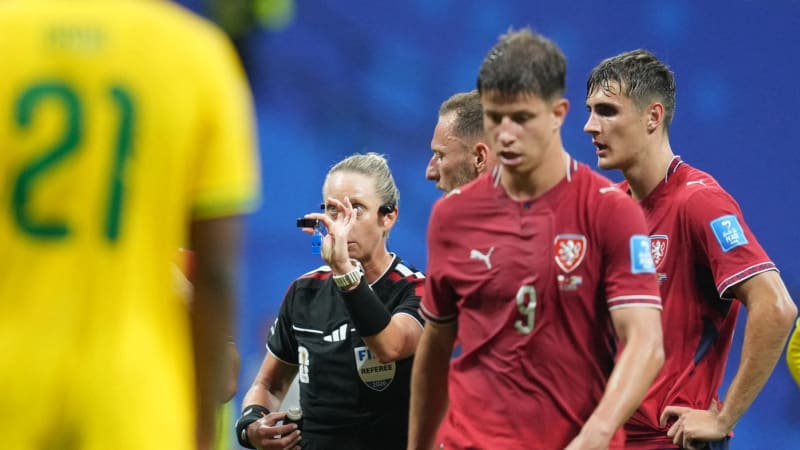 Program MS ve fotbale: Pavouk play off je jasný. Kdo postoupil a kdo jede domů?