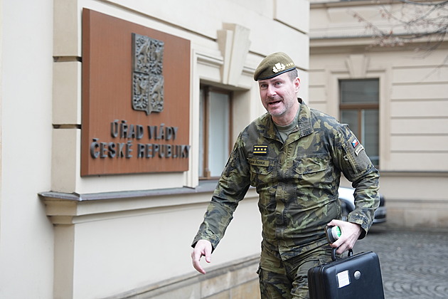 STAN hlasuje o Řehkovi. Ve volbách se chce utkat  s náměstkyní primátora za ANO