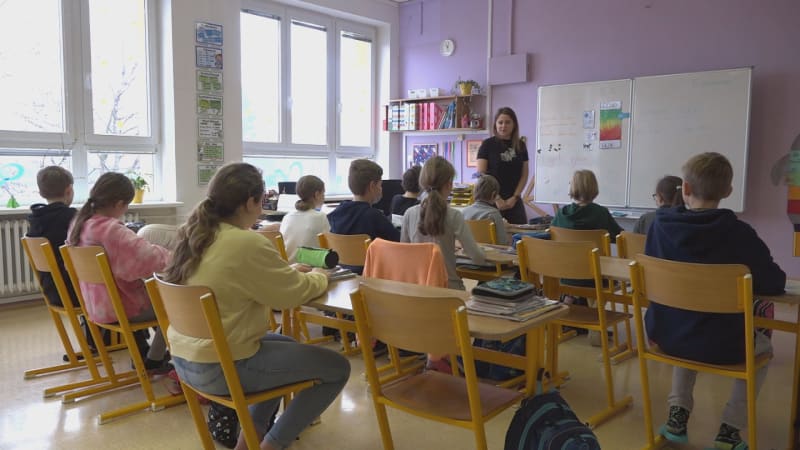 KOMENTÁŘ: Pokles znalostí není to nejhorší. „Slepé“ české školství neumí pomoct