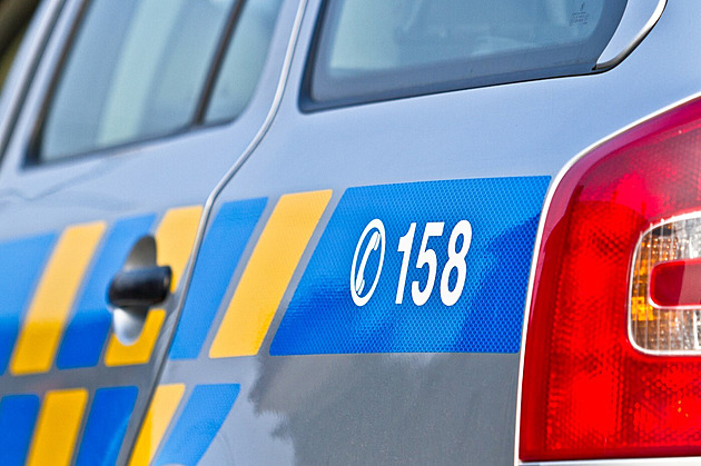 Tragická nehoda na Vsetínsku. Motorkář nepřežil střet s dodávkou
