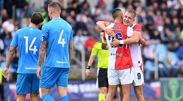Slavia si zastřílela, mladíci ukázali potenciál. Jsem za ně rád, řekl Schranz