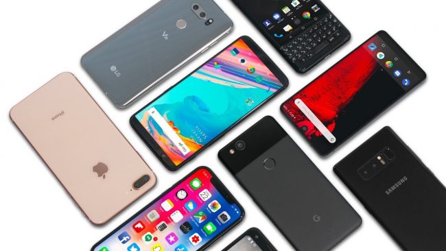 Největší pokles v novodobé historii. Dodávky smartphonů spadly o 20 procent