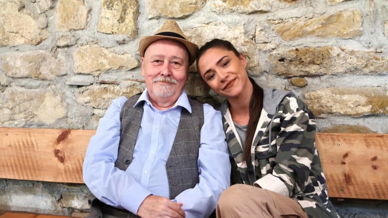 Smrt Oty Jiráka zasáhla kolegy: Tatínku, loučím se s tebou, napsala Burešová