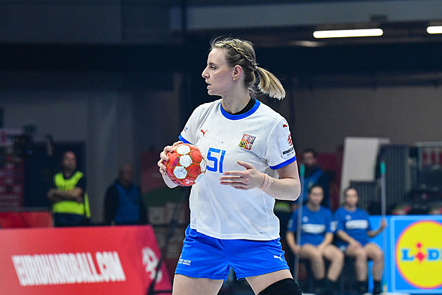 Házenkářky v přípravě na domácí ME porazily Švýcarky, zářila Jeřábková